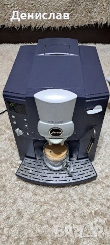 Кафеавтомат Jura Impressa E40, снимка 1 - Кафемашини - 43700243