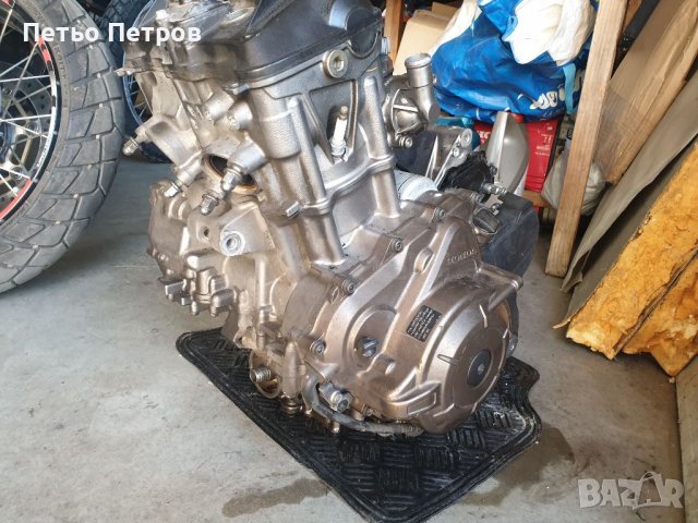 Двигател за хода црф 1000 Honda CRF AFRICA 1000, снимка 7 - Части - 36770036