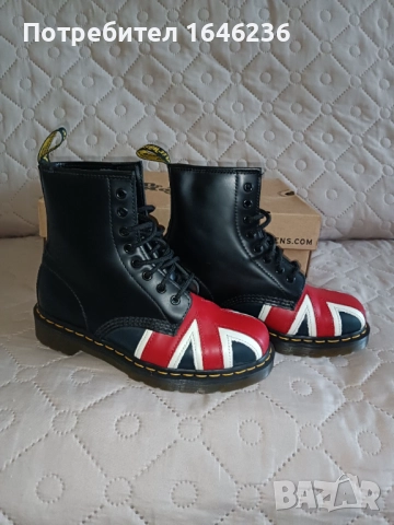 Боти Dr. Martens The Union Jack 8 eye boot, снимка 3 - Дамски боти - 51878507