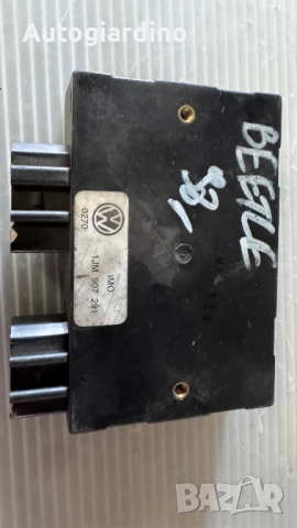 Комфорт модул зa VW Beetle - 1JM907291 / 1J0959799AH / 5DK007954-51, снимка 2 - Части - 51683337