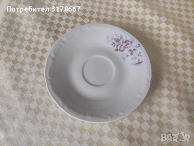 Порцеланова кръгла чиния за десерт