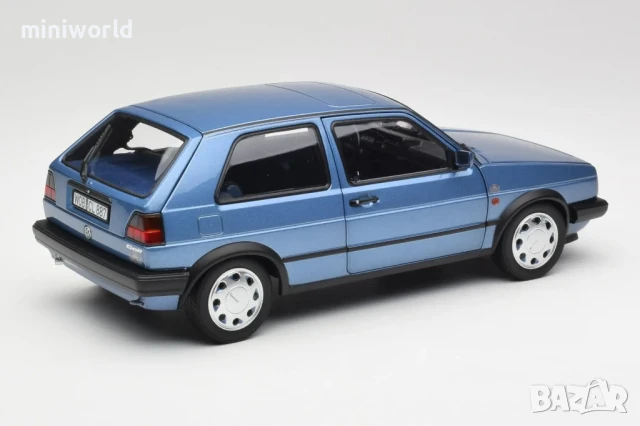 VW Volkswagen Golf 2 10 Million 1988 - мащаб 1:18 на Norev моделът е нов в кутия, снимка 5 - Колекции - 50469858