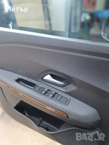  Dacia Sandero 1000, снимка 7 - Автомобили и джипове - 51249499