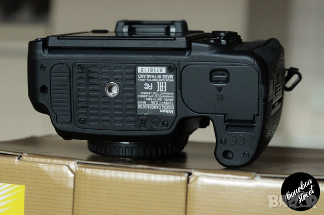 🔥Nikon D750 body на 41 хил. кадъра [Отличен] Пълен Комплект, снимка 8 - Фотоапарати - 52775767