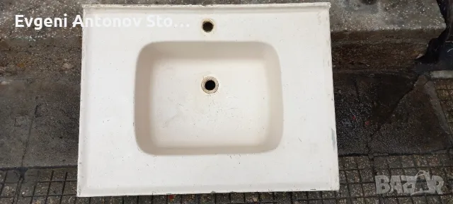 Продавам кухненска мивка 800мм×600мм бежов гранит.