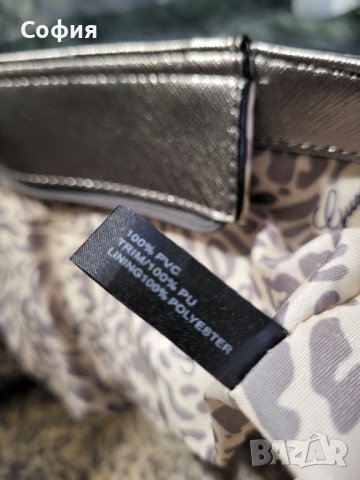 Оригинална чанта GUESS, снимка 4 - Чанти - 40117721