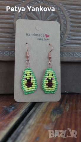 Обеци  от мъниста