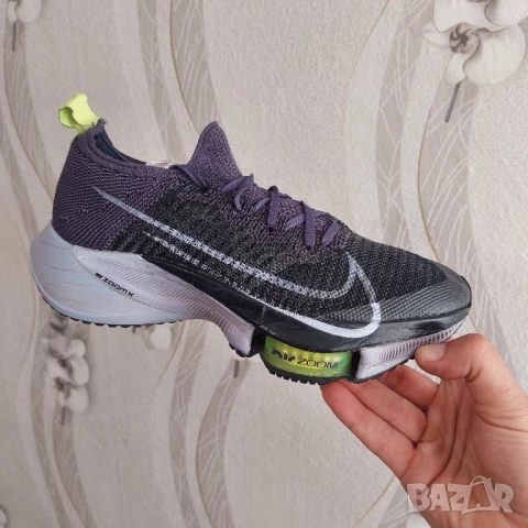Nike Air Zoom Tempo Next Flyknit номер 40 ,5  оригинални маратонки , снимка 7 - Маратонки - 50728229