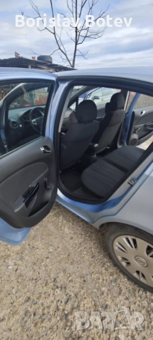 Opel Corsa D 1.3cdti, снимка 14 - Автомобили и джипове - 53601509