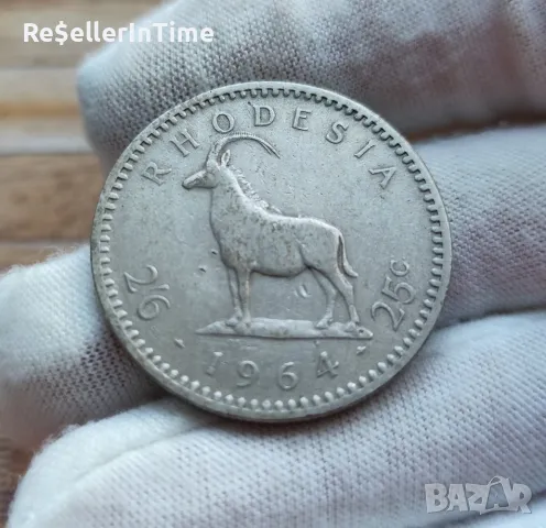 Монета 2½ Shillings / 25 Cents - Elizabeth II, снимка 2 - Нумизматика и бонистика - 49032249