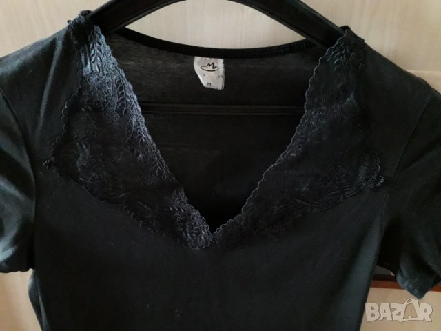 Дамска блуза с къс ръкав и апликирана дантела, снимка 3 - Блузи с дълъг ръкав и пуловери - 32874803