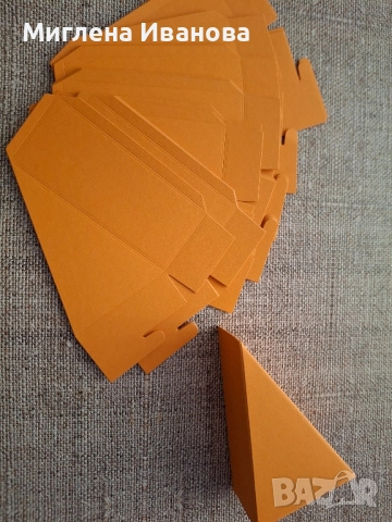 Заготовки от хартия - пеперуди, сърца и други 