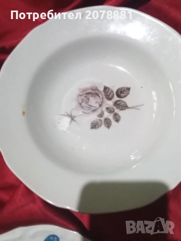 30 броя чинии български порцеланКитка , снимка 8 - Чинии - 52382828