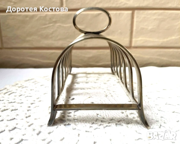 Красива посребрена поставка за 6 филийки от Англия, снимка 3 - Антикварни и старинни предмети - 53332261