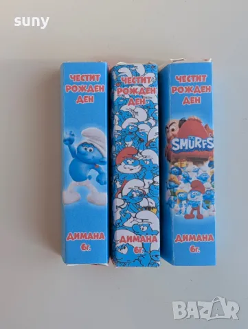 Киндер шоколадче с опаковка Смърфовете с име и години на детето, снимка 1
