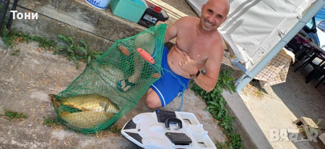 Лодка за захранка с GPS и сонар,всички екстри!, снимка 8 - Стръв и захранки - 51947457