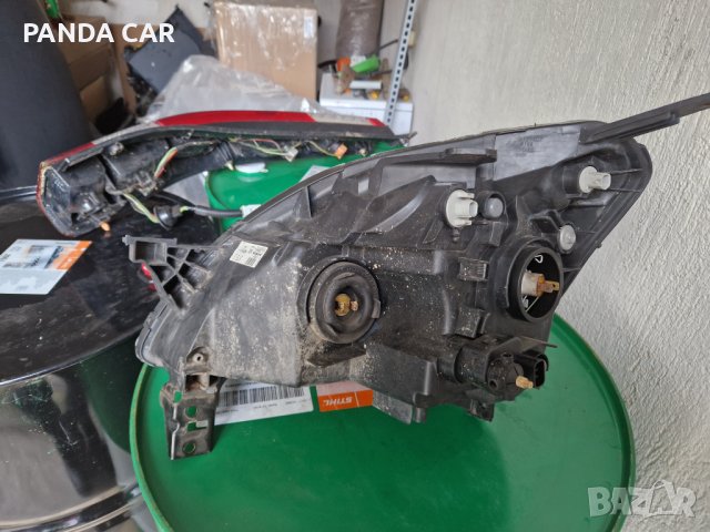Десен Фар за Honda c-rv 2002-2006г., снимка 3 - Части - 39357427
