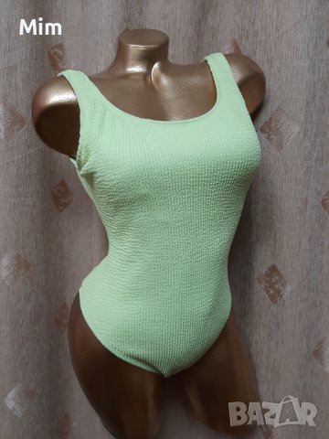 VRS M Зелен еластичен цял бански , снимка 2 - Бански костюми - 40598909