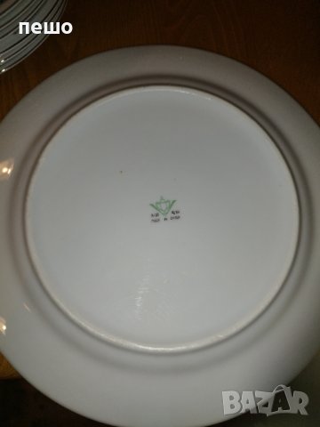 китайски порцеланов комплект за кафе + чинии, снимка 6 - Сервизи - 43986758