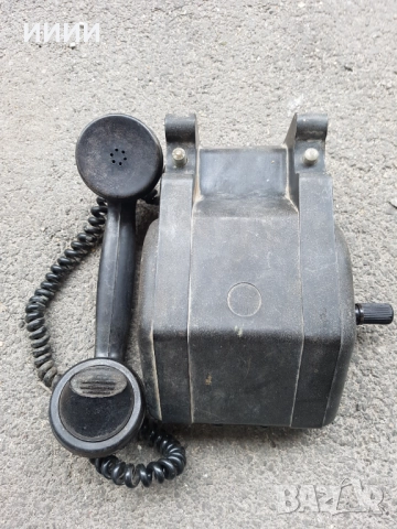 Старинен телефон, снимка 2 - Антикварни и старинни предмети - 52175306
