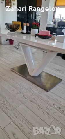 Луксозна Tрапезна Разтегателна Маса и 6 дизайнерски стола  , снимка 6 - Маси - 47631227