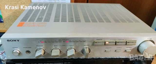 Sony TA-F35  интегриран стерео усилвател, снимка 3 - Ресийвъри, усилватели, смесителни пултове - 53272998