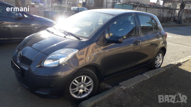 Toyota Yaris 1000 куб., снимка 2 - Автомобили и джипове - 43574031