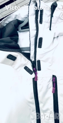 Зимно спортно яке H&M SPORT, снимка 13 - Якета - 52160326