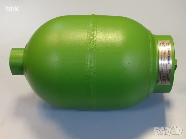 Хидроакумулатор Orsta Hydraulic 6.3/16 TGL 10843 Diaphragm Accumulator 160Bar 6.3L, снимка 10 - Резервни части за машини - 50550830