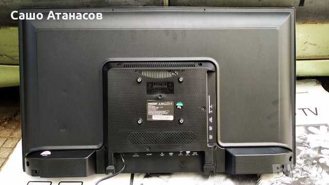 STARLIGHT 32DM3500 със счупена матрица ,TP.S506.PB819 ,V320BJ6-Q01 Rev.C1 ,890.K00-LE55Z10-OH, снимка 2 - Части и Платки - 33384231