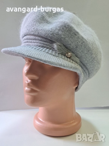 316 Дамска бутикова шапка каскет - ангора