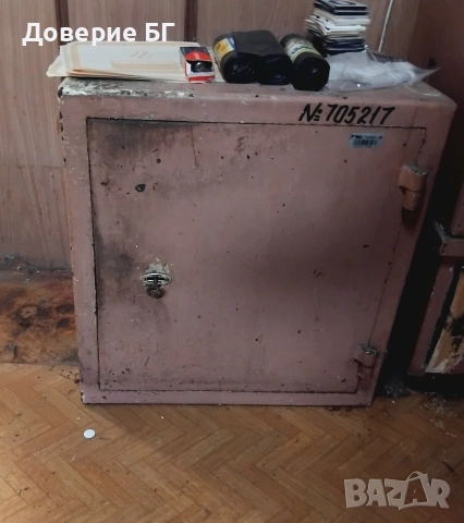 Метален сейф / шкаф – здрав, масивен