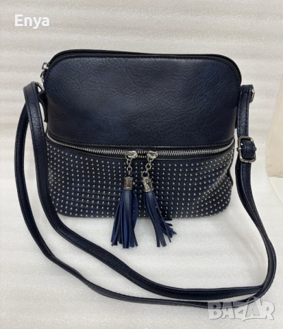 Дамска чанта за през рамо от еко-кожа - тъмносин цвят