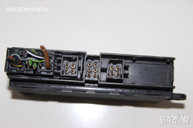 Комфорт модул Mercedes W124 E-class (1984-1996г.) 2028201026 / 202 820 10 26, снимка 2 - Части - 51983412