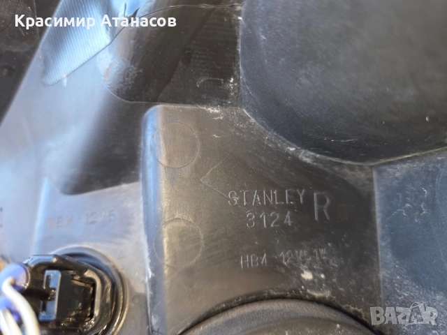 Фар десен за Тойота корола версо 2004-2007г, снимка 6 - Части - 52414174