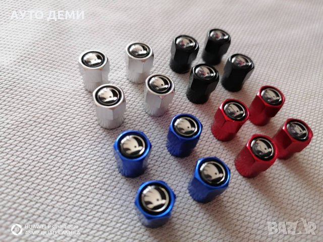 Качественни метал капачки за вентили винтили с емблеми на Шкода Skoda за кола автомобил джип ван бус, снимка 7 - Аксесоари и консумативи - 33655422