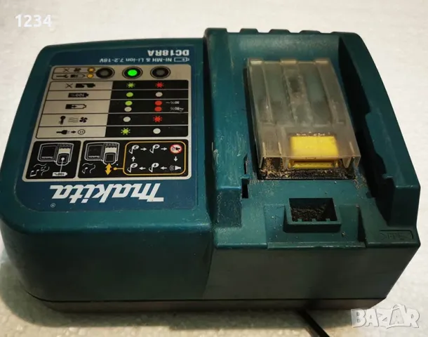 зарядно MAKITA DC18RA за литиево йонни батерии от 7,2 до 18 волта, снимка 5 - Други инструменти - 48396471