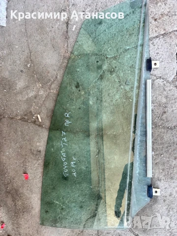 Странично стъкло предно дясно за Тойота Авенсис T27.2009-2014г, снимка 3 - Части - 50505208