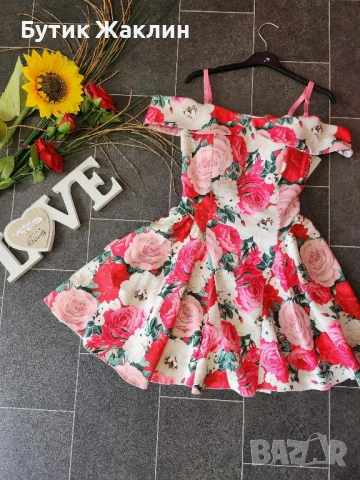 Дамска рокля, снимка 1