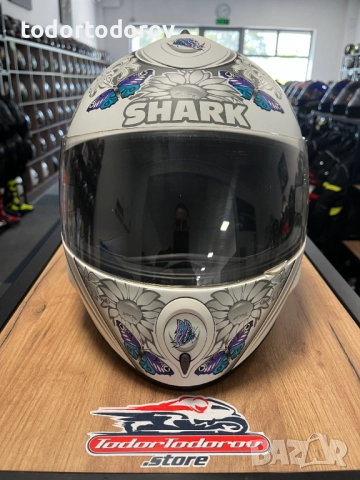 Мото каска за мотор SHARK S800 Buterfly,M 57-58 ,перфектно състояние, снимка 4 - Аксесоари и консумативи - 52100445