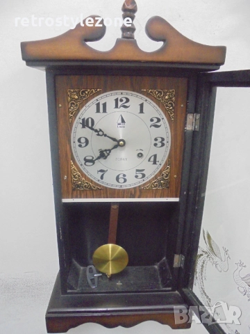 № 8265 Стар стенен часовник LAVA  , снимка 5 - Антикварни и старинни предмети - 51726915