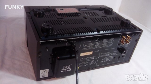 Hitachi DA-1000 Stereo Compact Disc Player (1983-84), снимка 16 - Ресийвъри, усилватели, смесителни пултове - 28924291
