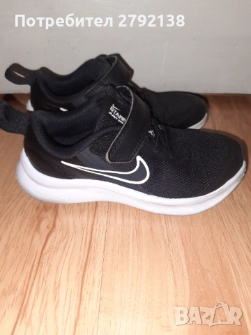 Nike детски маратонки, снимка 5 - Детски маратонки - 53025671