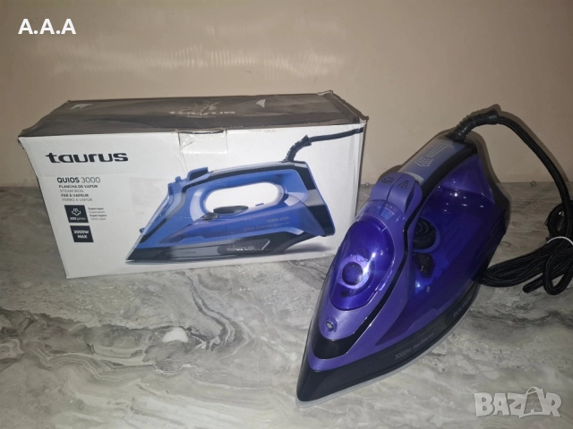 Ютия Taurus Quios, 3000W, пароструйка, резервоар 0.29L, синьо/черно, снимка 2 - Ютии - 52611206