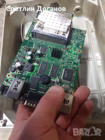 Mikrotik RouterBoard RB433 AH рутер 2,4 Ghz / 5 ghz, снимка 3 - Мрежови адаптери - 44867746