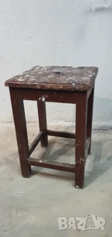 Столче -табуретка, старо, антика, снимка 3 - Антикварни и старинни предмети - 49109893