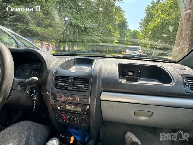 Renault Clio 2 / Talia, снимка 8 - Автомобили и джипове - 47377758