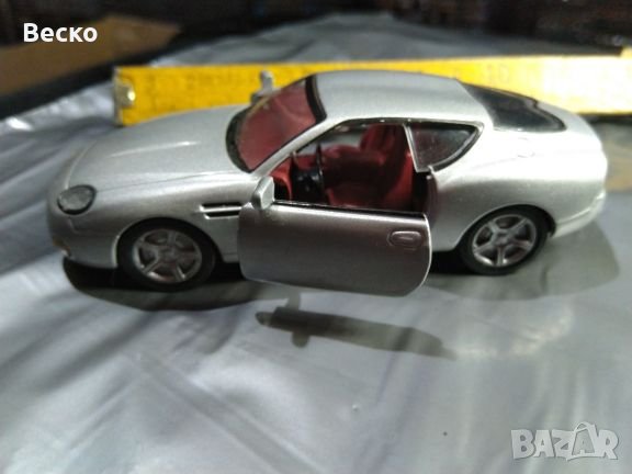 Колекционерски колички на Amerscom Collection,  Polistil и Matchbox. , снимка 2 - Колекции - 27245915