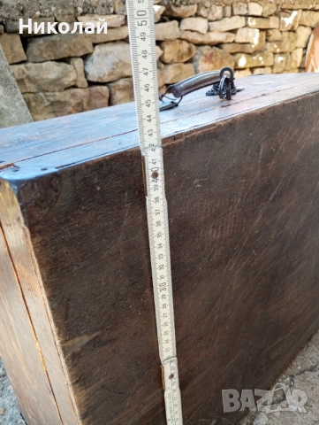 Старинен дървен куфар с ключ, снимка 4 - Антикварни и старинни предмети - 51478044