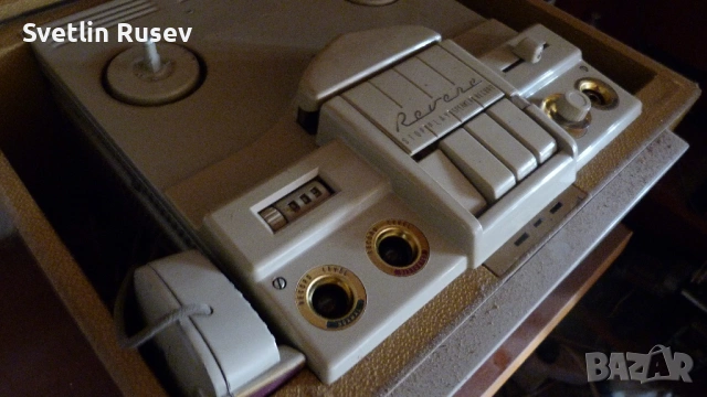 Лампов магнетофон, снимка 2 - Антикварни и старинни предмети - 53391392